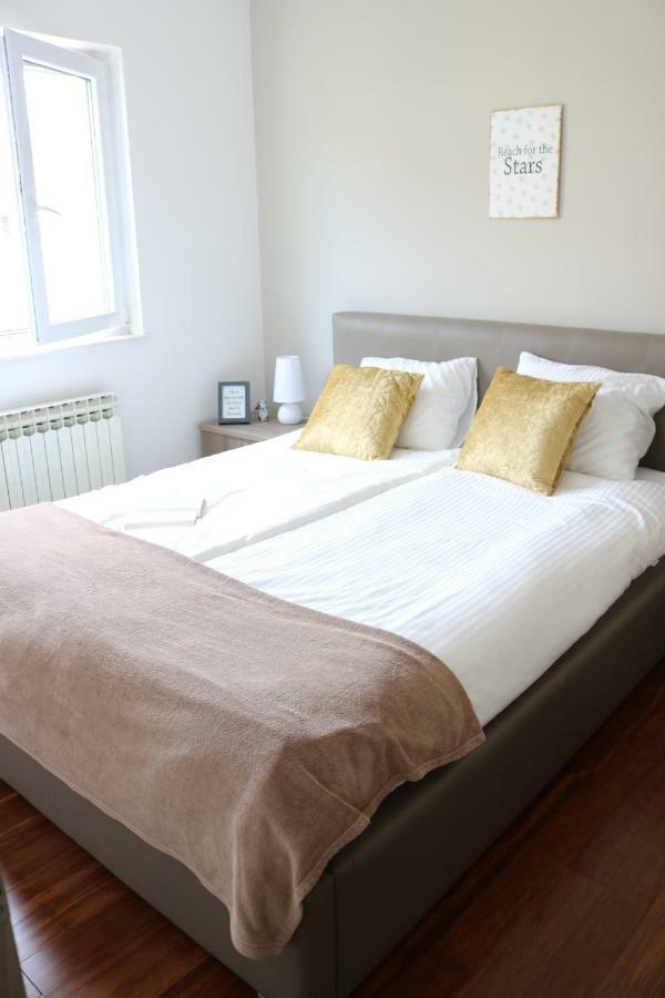 Apartments Ela Trogir Dış mekan fotoğraf